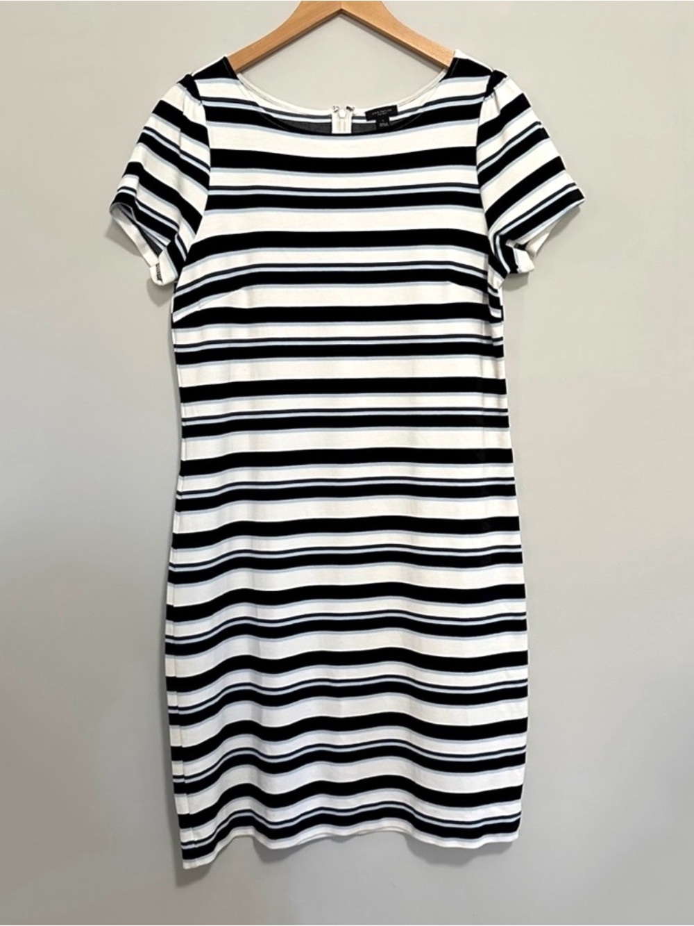 Ann Taylor Striped Short Sleeve Dress Women’s Size Large White Black Blue Casual